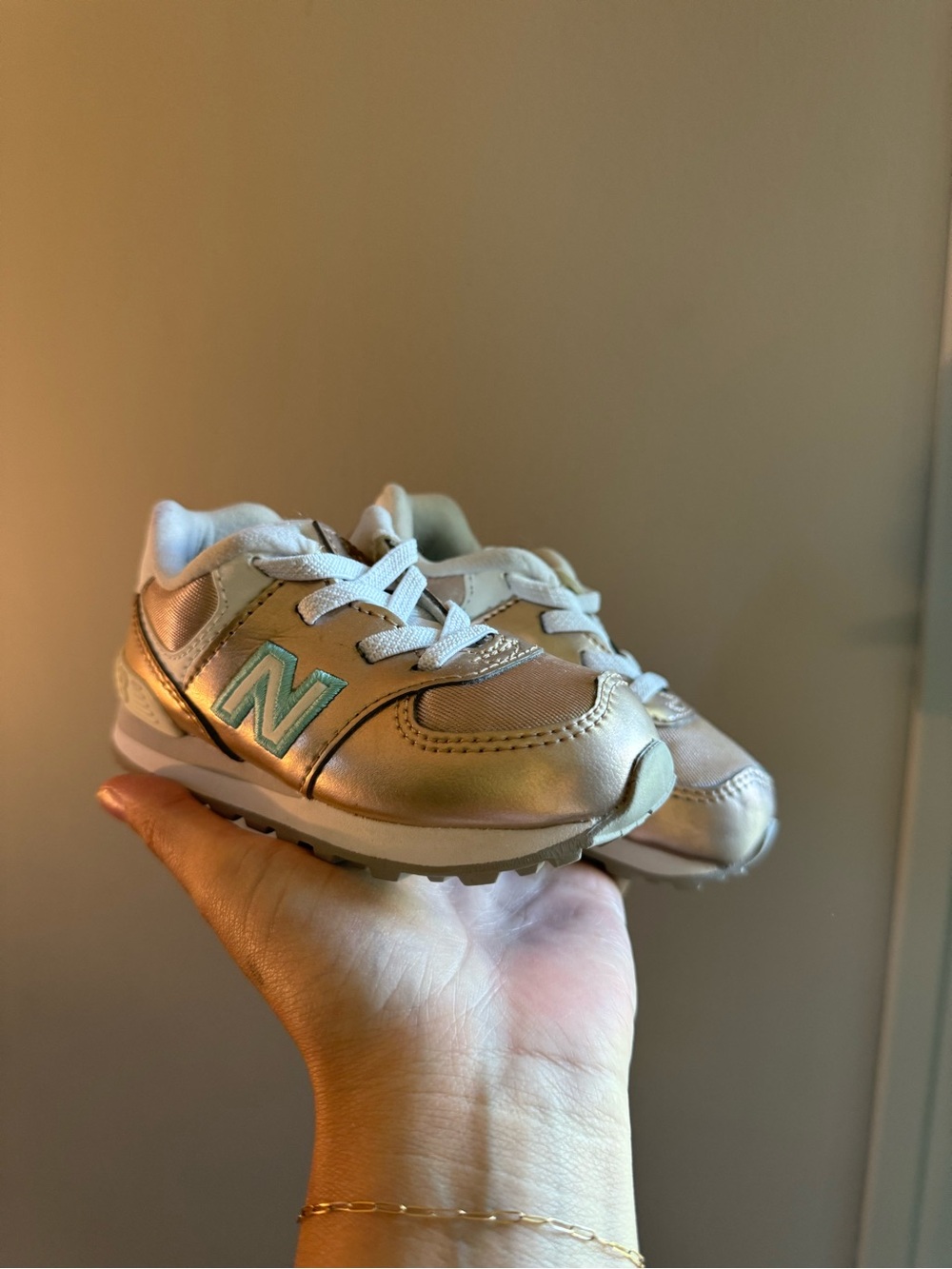New Balance 574 Kids Metallic Sneakers with Aqua Accent